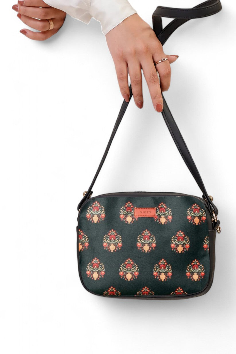 Royal Print Bag With Cross Body Bag V-245