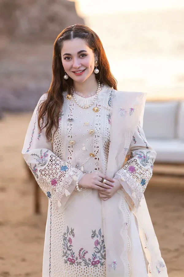 QALAMKAR 3PC Dhanak Embroidered Shirt With Organza Embroidered Dupatta- 3115