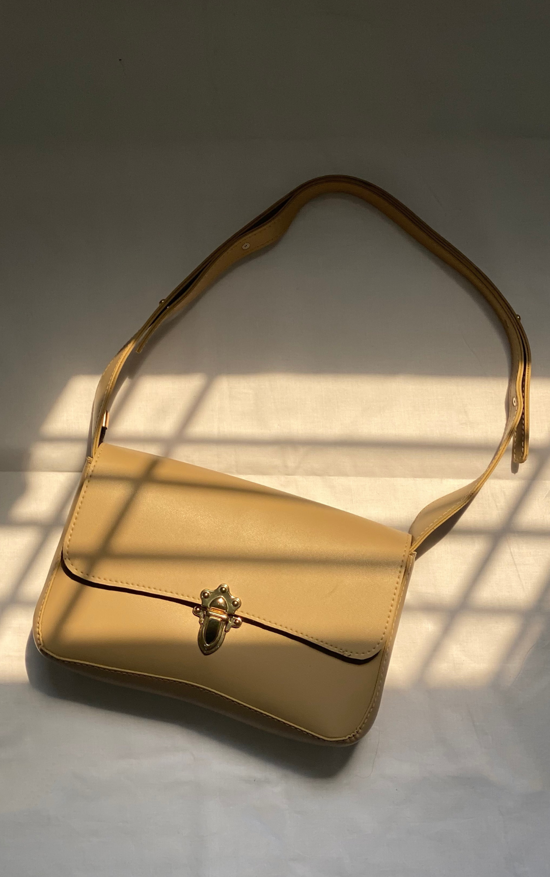 Biege Dazzle Shoulder Bags V-0304