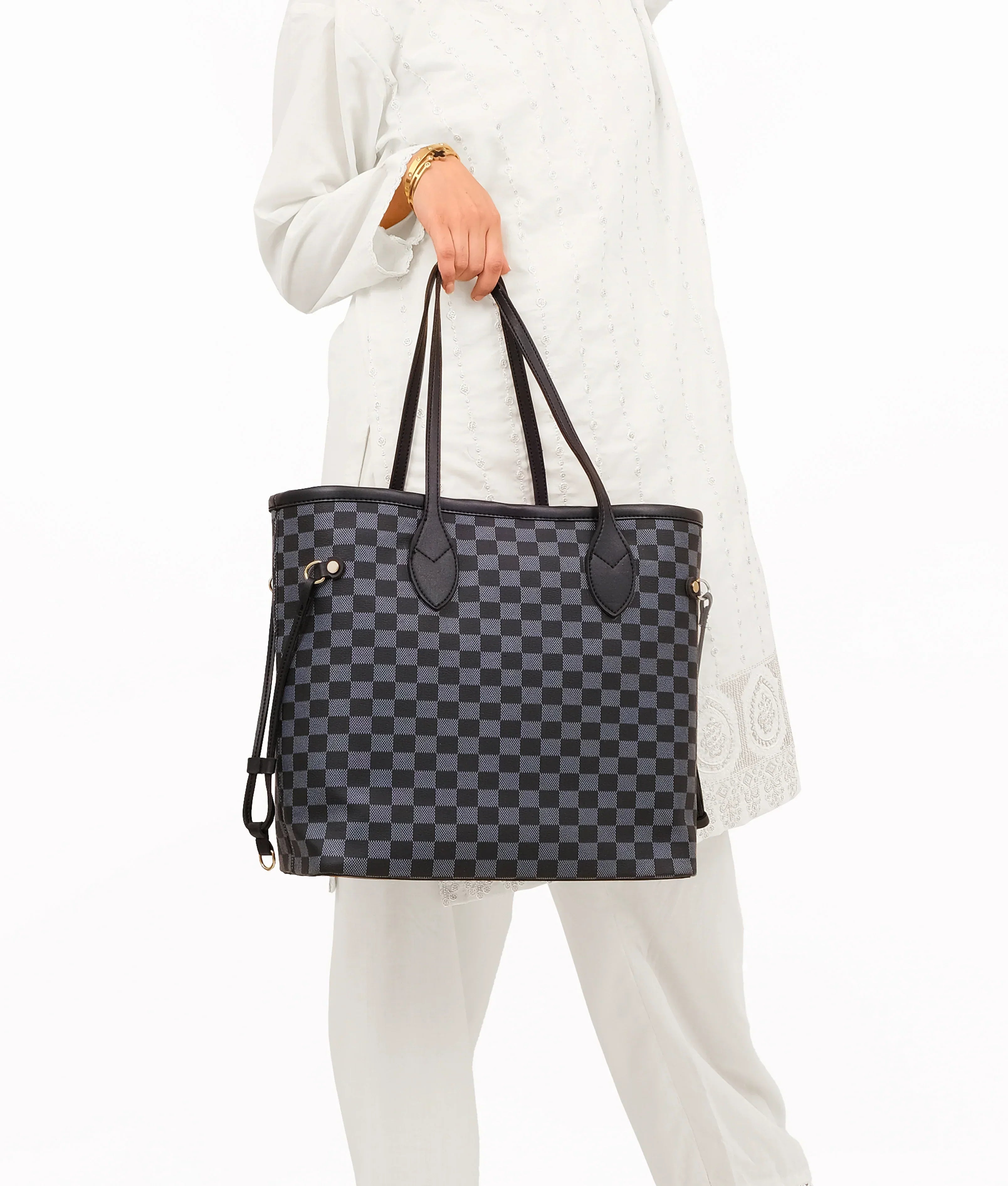 Black checkered tote bag V-103